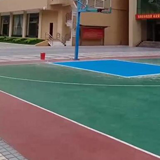 昆明市解放新村某部隊硅pu籃球場